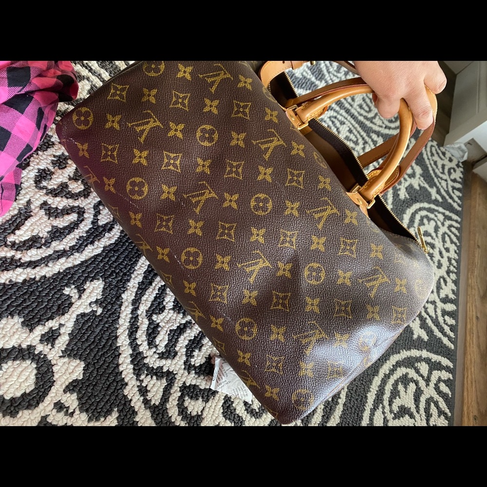 Louis Vuitton Brown Monogram Canvas Crossbody Bag with Tan Leather Strap - Picture 13 of 16